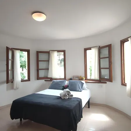 Mediterranea Con Piscina, Jardin Privado Y 3 Hab., Cerca De La Playa En La Costa Brava - Es-209-56 別荘 *