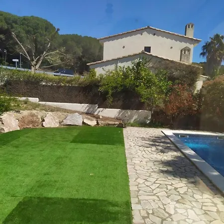 Mediterranea Con Piscina, Jardin Privado Y 3 Hab., Cerca De La Playa En La Costa Brava - Es-209-56 *